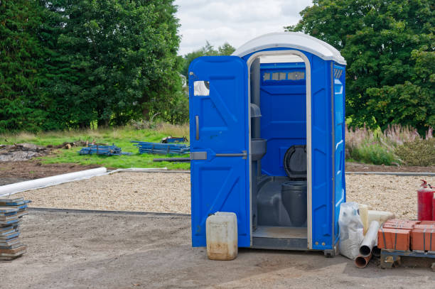 Best Portable Restroom Servicing (Cleaning and Restocking)  in Troutman, NC